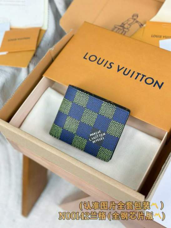 Picture of Louis Vuitton Wallets _SKUfw199735872fw
